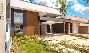 Imagem 4: 3 dormitórios, 3 suíte, 5 banheiro, 4 vagas na garagem, 156M² de Área Construída