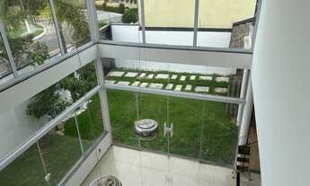 Imagem 4: 3 dormitórios, 1 suítes, 2 banheiro, 4 vagas na garagem