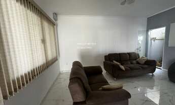 Imagem 7: 3 dormitórios, 1 suítes, 2 banheiro, 3 vagas na garagem, 163M² de Área Construída