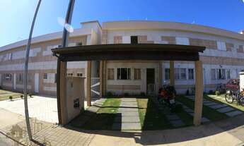 Imagem 2: Venda - Excelente Sobrado, 2 dormitórios, quintal c/churrasqueira, 2 vagas garagem coberta