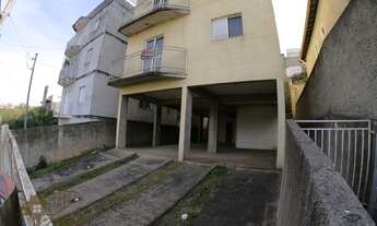 Imagem 3: Locação/Venda - Ótimo apartamento com sacada, 2 dormitórios, vaga carro e moto, Km 45 Rapo