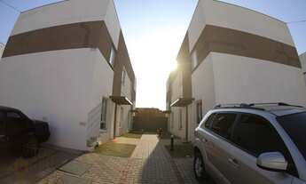 Imagem 2: Venda - Excelente casa com 2 dormitórios, quintal, em Condomínio Fechado - Cotia/SP!