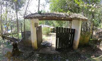 Imagem 4: Venda - Ótima chácara 4.500m² com casa com 2 dormitórios, área de churrasco e lago com nas