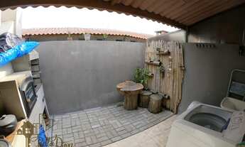 Imagem 4: Venda - Ótima casa, 2 dormitórios, quintal com churrasqueira, em Condomínio Fechado - Coti