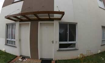 Imagem 3: Venda - Ótima Casa com 2 dormitórios, móveis, quintal com churrasqueira - em condomínio fe