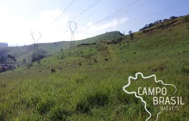 Imagem 3: Oportunidade! Área rural de 2,74 aq a 1km da Rodovia dos Tamoios!