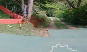 Imagem 6: Ótima chácara em condomínio fechado! Com piscina, churrasqueira e quiosque!