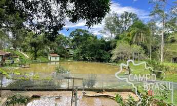 Imagem: Sítio com casa, 4 lagos e piscina. Muita