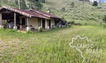 Imagem 2: Sítio com curral, nascente, pasto formado