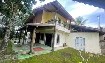 Imagem: LINDA CHÁCARA 3.000M² PRÓXIMA AO CENTRO