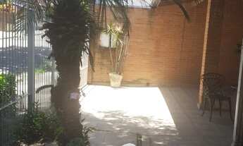 Imagem 4: CASA RESIDENCIAL em SÃO JOSÉ DOS CAMPOS - SP, Rua principal