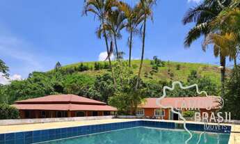 Imagem 3: Chácara na beira do asfalto, ideal para eventos. Estuda permuta