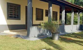 Imagem 2: Linda chácara com nascente, horta, pomar