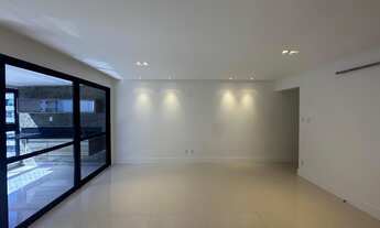 Imagem 2: Apartamento à venda em Salvador-BA no Alphaville I com 3 quartos, 1 suíte, 106m² - Agende