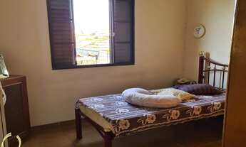 Imagem 6: Casa no nível da rua na Vila Mazzei, com 3 dormitórios, sendo uma suíte, sala, lavabo, coz