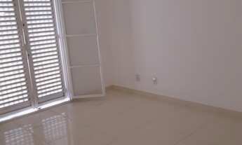 Imagem 3: Sobrado em Atibaia em Bairro Nobre