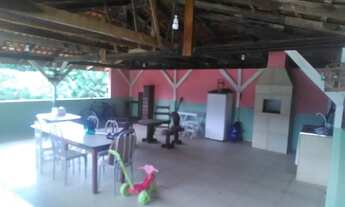 Imagem 2: 6 dormitórios, 1 suítes, 2 banheiro, 1 vaga na garagem, 245M² de Área Construída