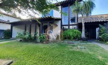 Imagem 3: EXCELENTE CASA COM 9 QUARTOS , SENDO 5 SUÍTES, SENDO UMA MASTER,TODOS OS COMODOS SENDO BEM