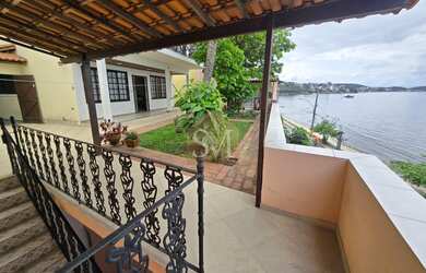 Imagem 4: Casa duplex à venda na Praia da Bandeira, Rio de Janeiro-RJ: 5 quartos, 2 suítes, 2 salas