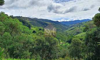 Imagem 6: Sítio Itamonte-MG: Casa com 3 Quartos, Suíte, Varanda com Vista para Vale!