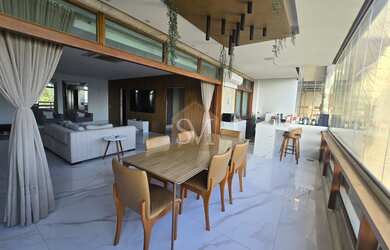 Imagem 3: ALUGUEL DE APARTAMENTO MOBILIADO FRENTE MAR NA LÚCIO COSTA - 3 QUARTOS, 3 SUÍTES, 3 SALAS