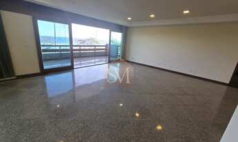 Imagem 6: Apartamento à Venda na Barra da Tijuca - 3 Quartos, 1 Suíte e 4 Vagas de Garagem - Frente