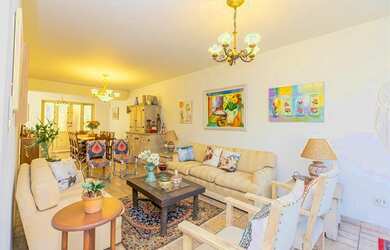 Imagem 2: Imperdível: Casa à venda em São Paulo-SP, bairro Pinheiros, 3 quartos, 2 salas, 3 banheiro