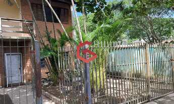 Imagem 2: Imperdível casa à venda em Guarujá-SP, Jardim Marecéu: 5 quartos, 1 suíte, 3 salas, 3 banh