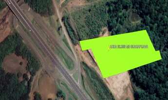 Imagem: Lote industrial nas margens da BR 277