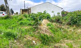 Imagem 2: ÓTIMO TERRENO A VENDA NA RUA EDUARDO CHAIA NO BAIRRO BATEL PRÓXIMO A LINHA DO TREM