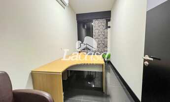 Imagem 2: Imobiliária La Casa aluga: Sala comercial no Centro! Plaza Office, próximo a Faculdade Gua