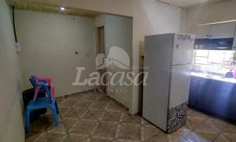 Imagem 4: LA CASA VENDE CASA NO BOQUEIRÃO COM TERRENO GRANDE - GUARAPUAVA-PR