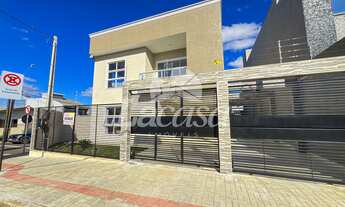 Imagem: LaCasa Imóveis vende Lindo sobrado no