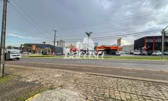 Imagem 2: Excelente sala comercial para locação no Bonsucesso! De frente para a Avenida Manoel Ribas