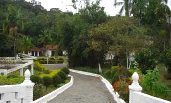 Imagem: ESPETACULAR SÍTIO, COM NASCENTE E LAGO