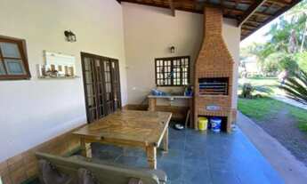 Imagem 4: EXCELENTE CHÁCARA COM PISCINA E RIO NA DIVISA COD: 5162 F:(11) 97302-9229 CESAR