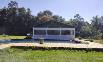 Imagem: EXCELENTE CHÁCARA COM LAGOS E PISCINA COD