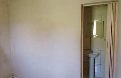 Imagem 7: PEQUENA CASA PRÓXIMO DO CENTRO COD: 5310 F:(11) 97302-9229 CESAR