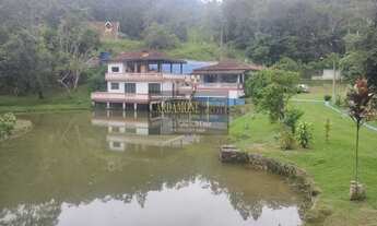 Imagem: EXCELENTE CHÁCARA COM PISCINA E LAGO COD