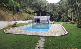 Imagem: ENCANTADORA CHÁCARA COM PISCINA COD 5587