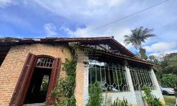 Imagem 5: EXCELENTE CHÁCARA COM PISCINA , LAGOS E CÓRREGO COD: 5602 F:(11) 97302-9229 CESAR