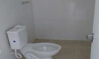 Imagem 2: 2 dormitórios, 1 suítes, 2 banheiro, 2 vagas na garagem, 52M² de Área Construída