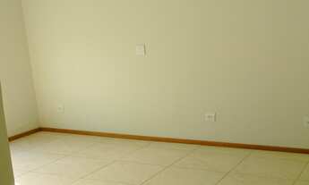 Imagem 5: 2 dormitórios, 1 suítes, 2 banheiro, 2 vagas na garagem, 52M² de Área Construída