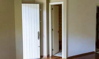 Imagem 2: 4 dormitórios, 1 suítes, 3 banheiro, 2 vagas na garagem, 600M² de Área Total