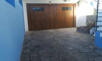 Imagem 5: Sobrado no Guarujá próximo ao Guaíba