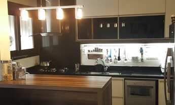 Imagem 4: 3 dormitórios, 1 suítes, 3 vagas na garagem, 250M² de Área Construída, 274M² de Área Total