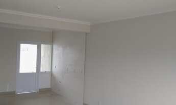 Imagem 2: 3 dormitórios, 1 suítes, 2 banheiro, 1 vaga na garagem, 78M² de Área Construída