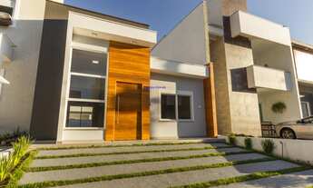 Imagem: 3 dormitórios, 1 suítes, 3 banheiro, 2