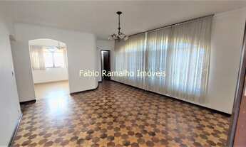 Imagem 2: Casa para venda com 3 dormitórios, suíte, e 5 vagas de garagens. Campo Grande