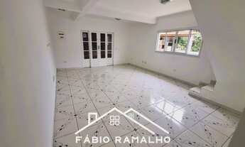 Imagem: Sobrado com 3 dormitórios, e 2 vagas, para